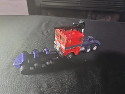 1984 Hasbro TRANSFORMERS - G1 OPTIMUS PRIME-extra 2 ✊w/Roller with Gun