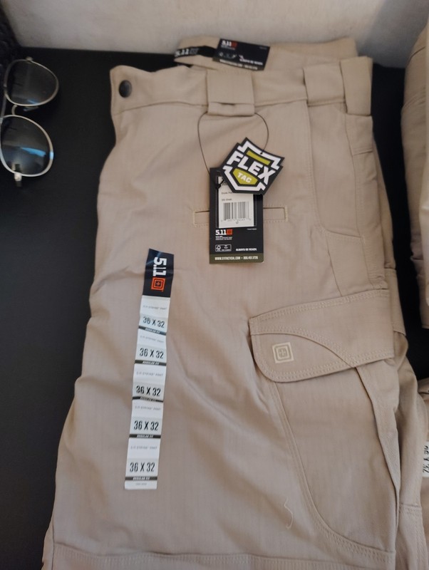 511 stryke Khaki pants 36Wx32L  (3) Pair