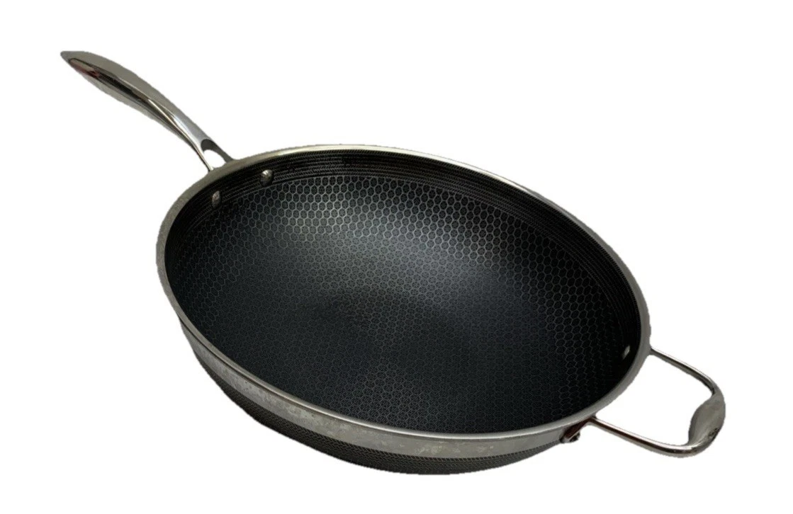 Hexclad Hybrid Cookware Stainless Steel Nonstick 12" Cooking Wok - NO LID USED
Opens in a new window