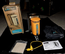 BioLite CampStove Cooking  Convert Fire to Electricity  USB Charge Phone *TESTED