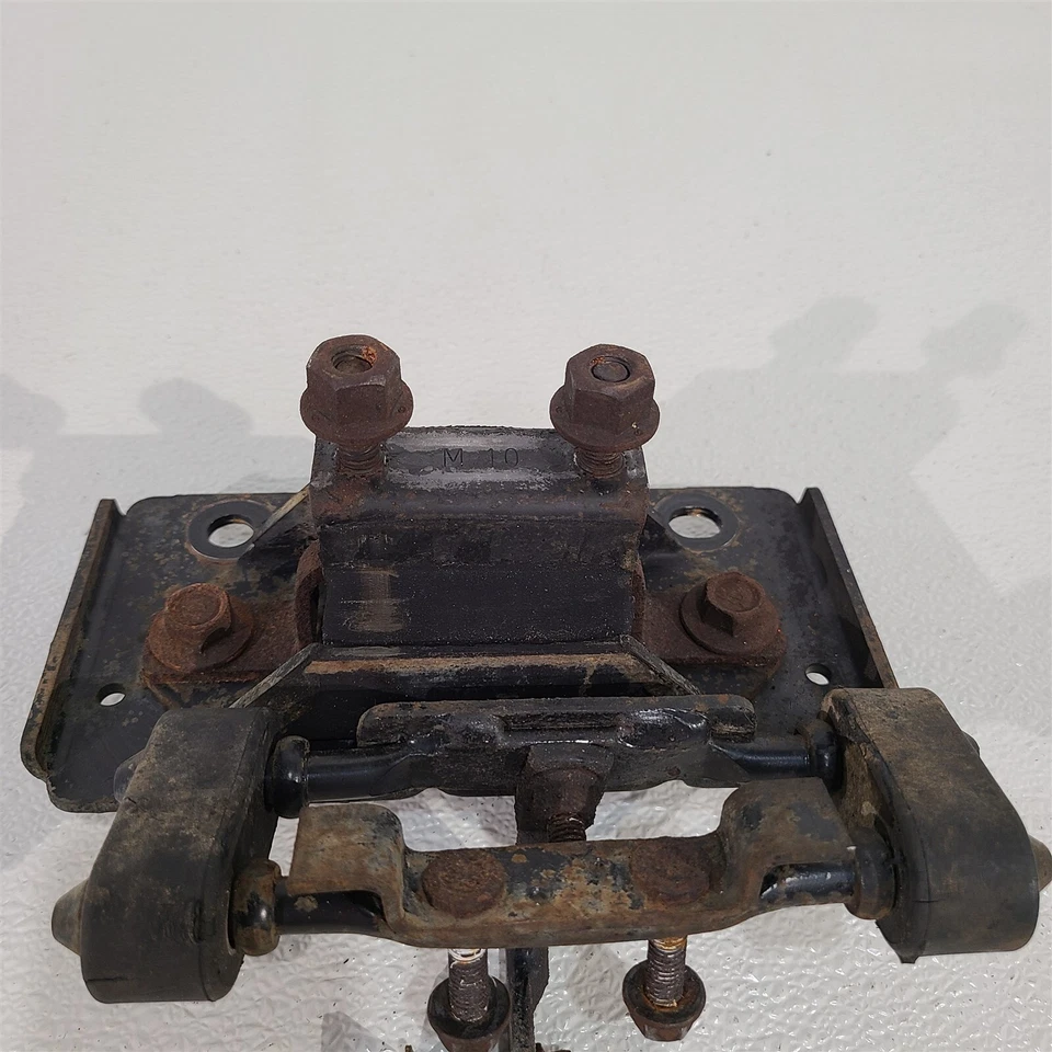 94-95 Mustang GT SUSPENSIÓN TRANSMISIÓN ESCAPE MONTAJE MANUAL AA7383 Foto 3 de 4