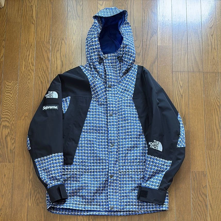 Veste légère de montagne cloutée Supreme / The North Face Royal
