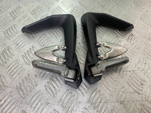 TRIUMPH 1050 SPRINT ST REAR HANGERS AND PEGS  YEAR 2004-2007 (CMB1197) - Picture 4 of 9