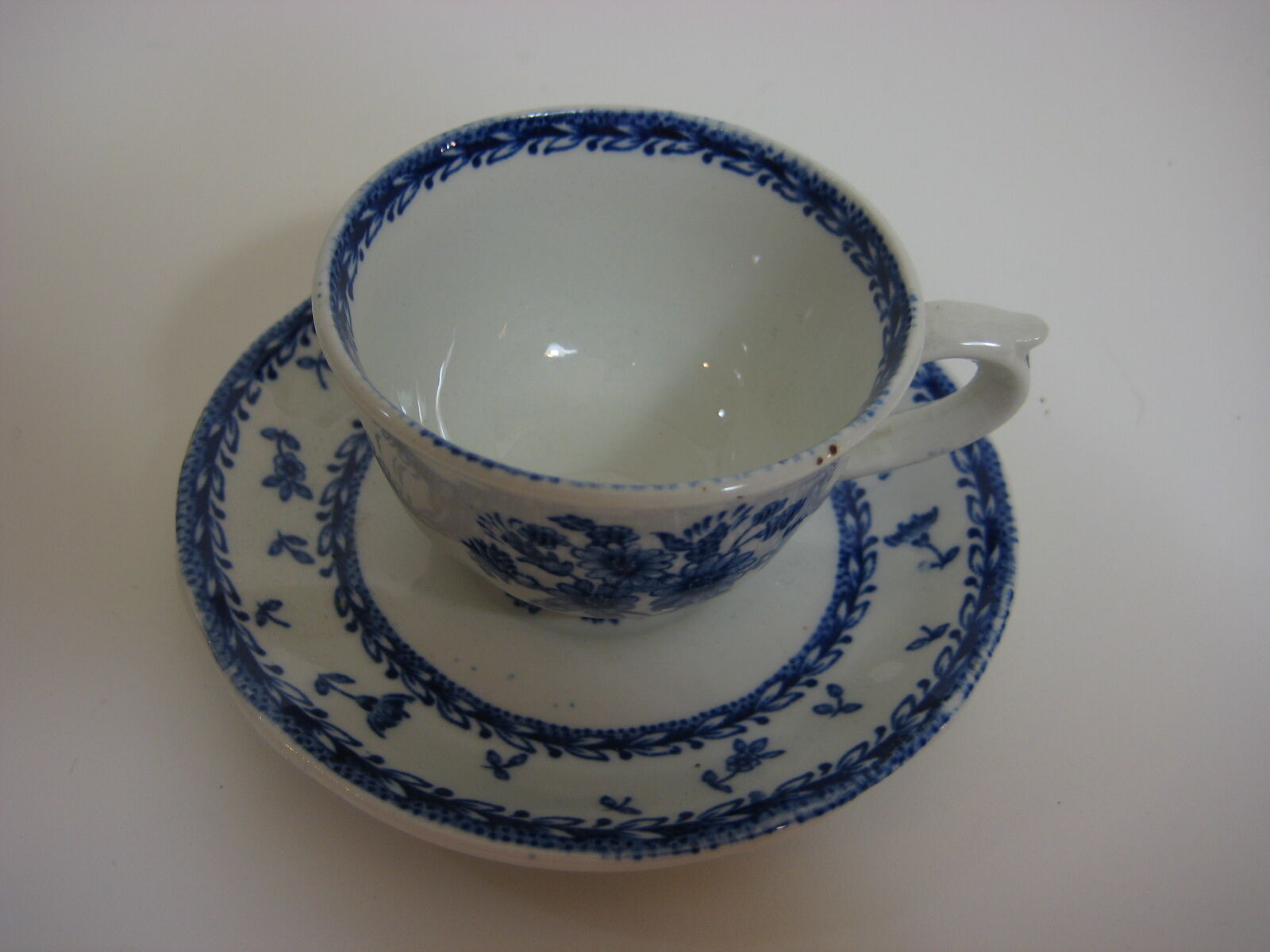 Vintage Arabia Finland Pristine Old Blue Finn Flower Tea Cup 