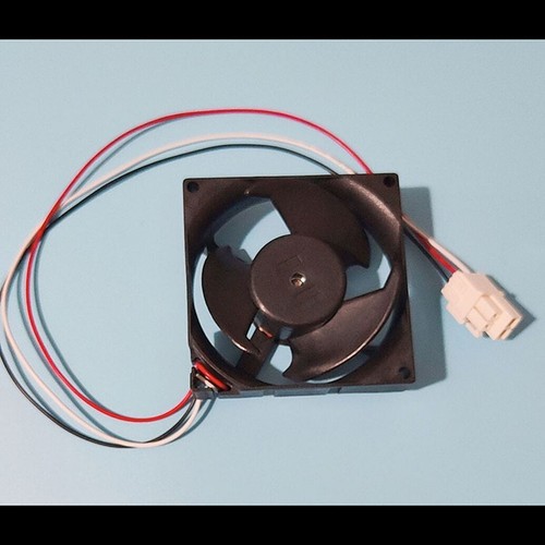 Ventilateur Refroidisseur Réfrigérateur Neuf pour Nidec 12V 0.16A 9CM U92C12MS1B3-52 - Photo 2/2