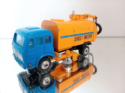 Shinsei Mercedes Street sweeper Made in Japan