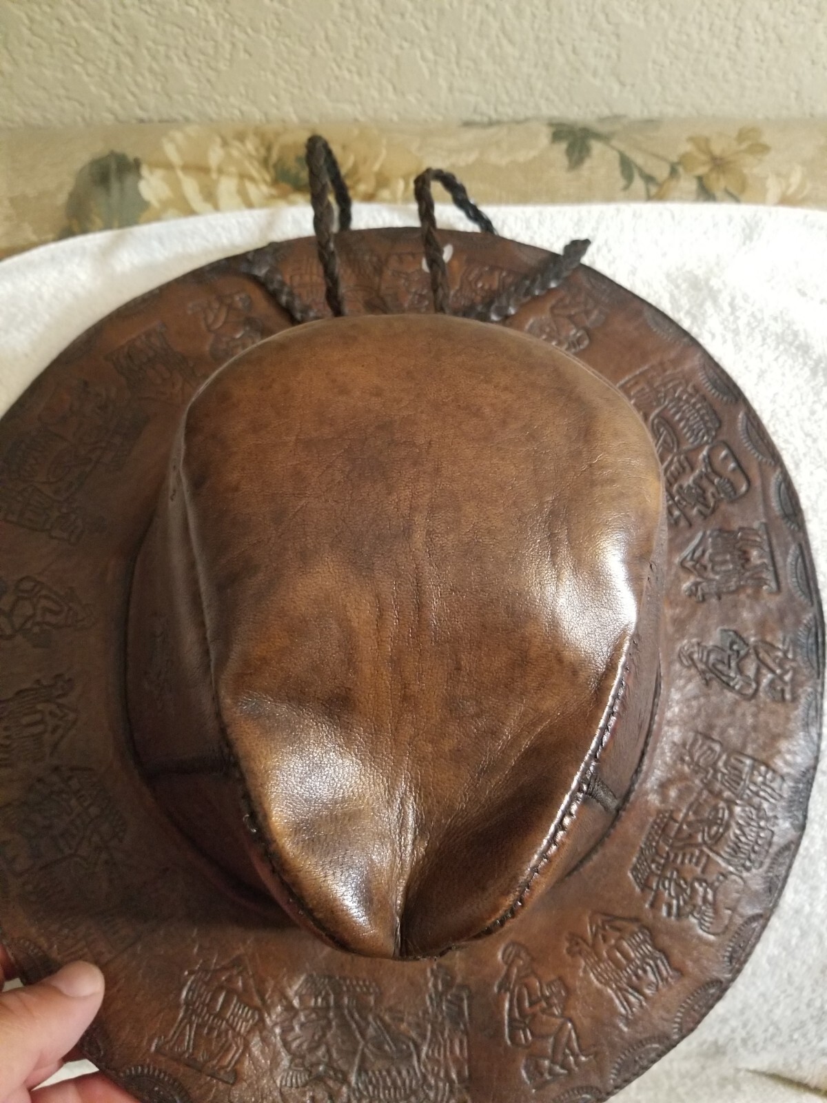 PERUVIAN LEATHER HAT - ONE SIZE - THROWBACK - TRA… - image 3