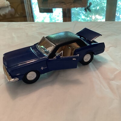 DIECAST Superior SS5719 1:36 1965 Ford Mustang Blue/Black Roof Pullback