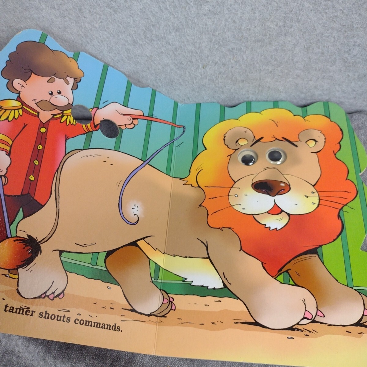 The Circus Kid's Picture Book Moving Eyes by Bendon