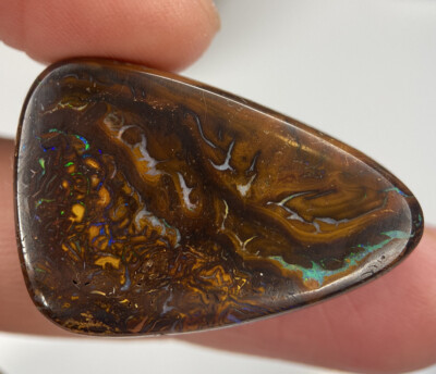 Boulder Opal poliert 59,3 ct mit Feuer