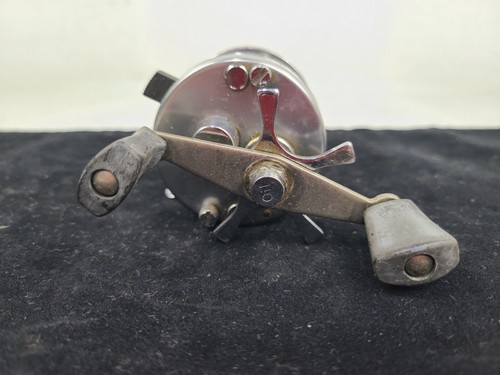 Abu Garcia Ambassadeur 2500C High Speed Silver Fishing Reel Sweden - Picture 5 of 7