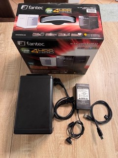 FANTEC QB 35US3R 4x 3.5" HDD RAID Gehäuse USB 3.2 Gen 1 & eSATA