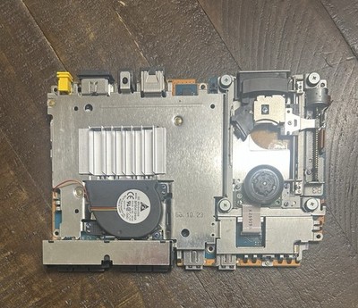 PS2 Slim 7000 series motherboard (for parts)