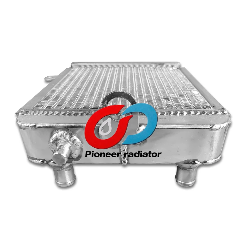 AUX RADIATOR FIT Audi S4 B6 4.2L 2003-2008 Left +Right side Foto 4 de 4