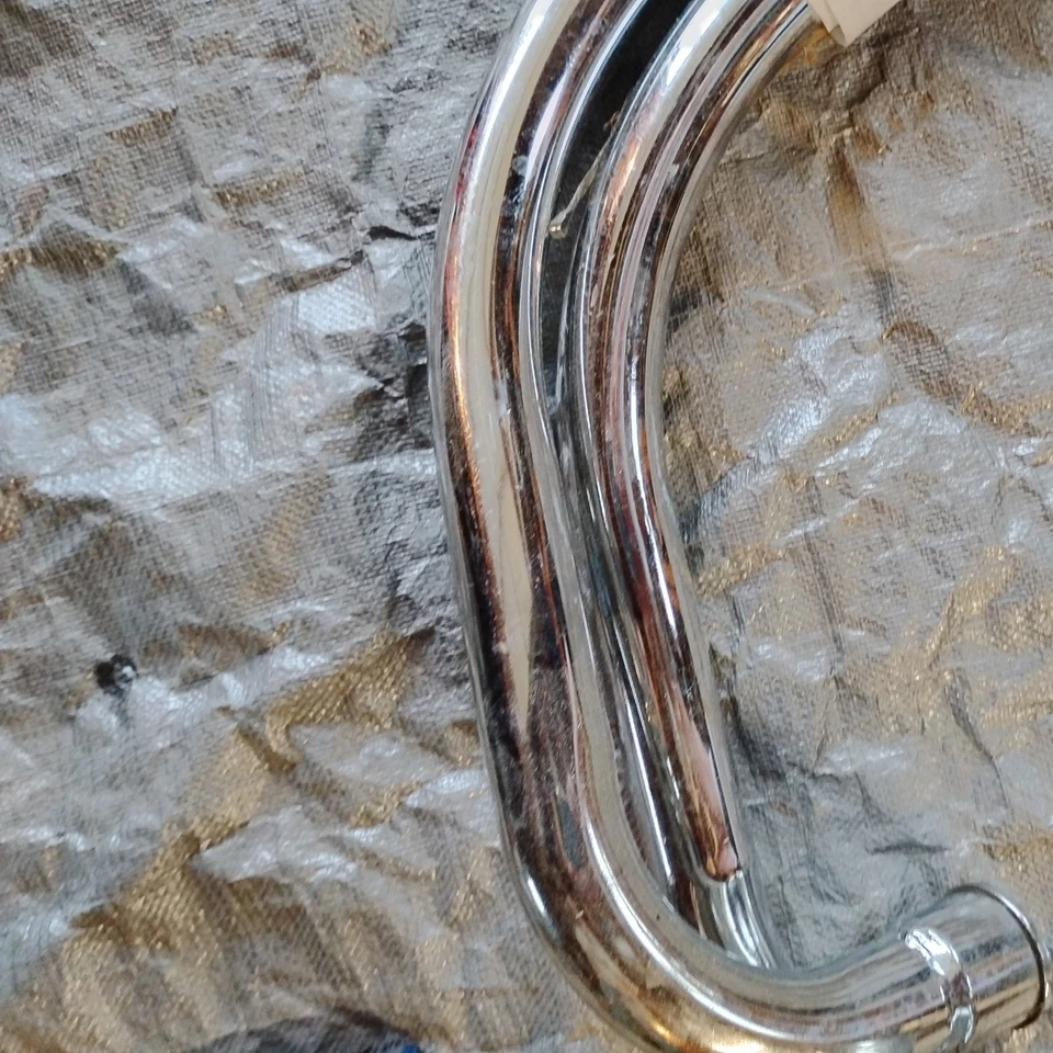 ОРИГИНАЛЬНЫЙ ВЫПУСКНОЙ КОЛЛЕКТОР NORTON 750 МЕЖДУ ШТАТАМИ 1970-1974 - Изображение 3 из 4