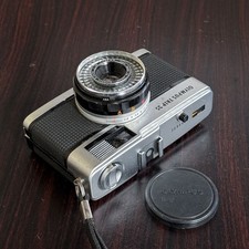 Fully Tested Olympus Trip 35 Compact Film Camera D.Zuiko 40mm f/2.8 From JAPAN