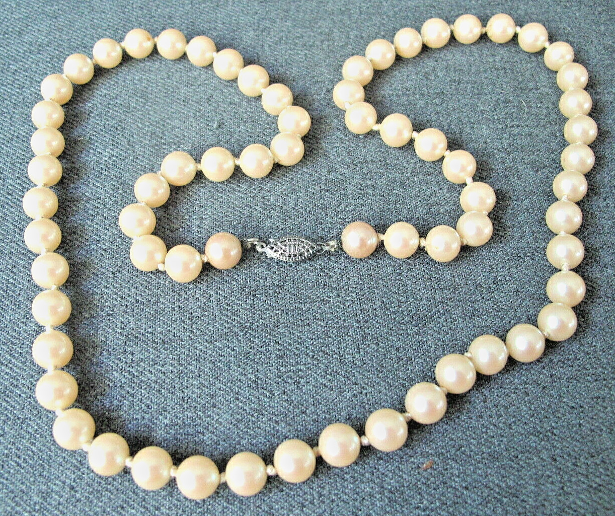 Vintage filigree marked sterling clasp hand knotted faux pearls necklace