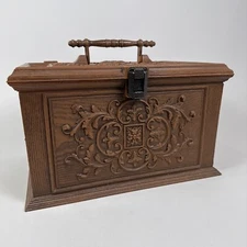 VTG MAX KLEIN PLASTIC SEWING STORAGE BOX WITH HANDLE BARABOO WISCONSIN SC 4015