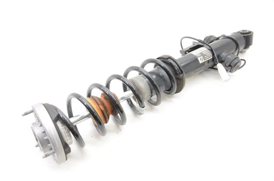 2013-2019 BMW 640I Gran Coupe Passenger Right Rear Strut Assembly Foto 3 de 4
