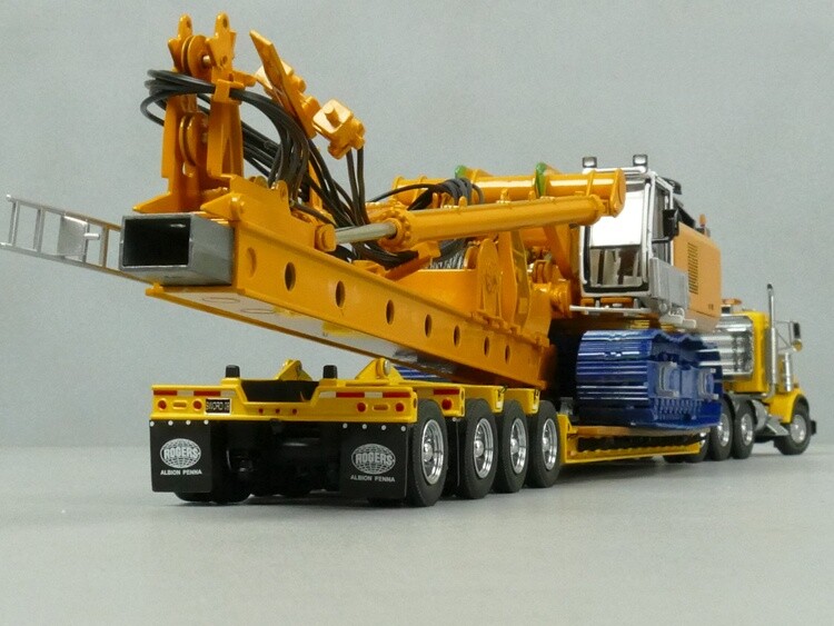 1:50 Bauer BG 40 Kelly Equipment Drilling Rig Construction