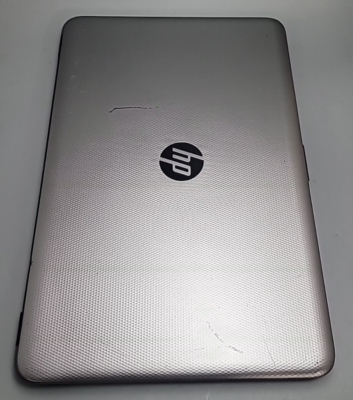 HP 15-AF113CL - AMD A8-7410 @ 2.20GHz /6GB RAM /1TB HDD /Win 10