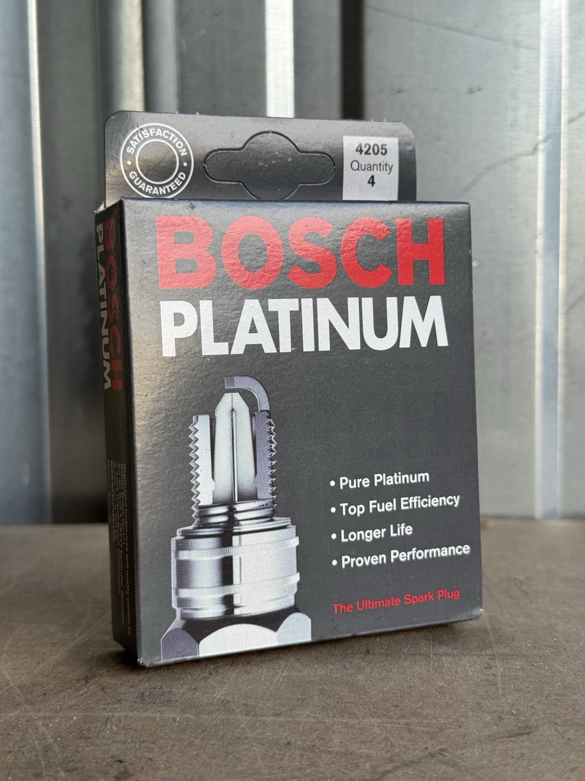 Bosch Platinum OEM Spark Plugs - Pack Of 4 - Part 4205 - New In Box