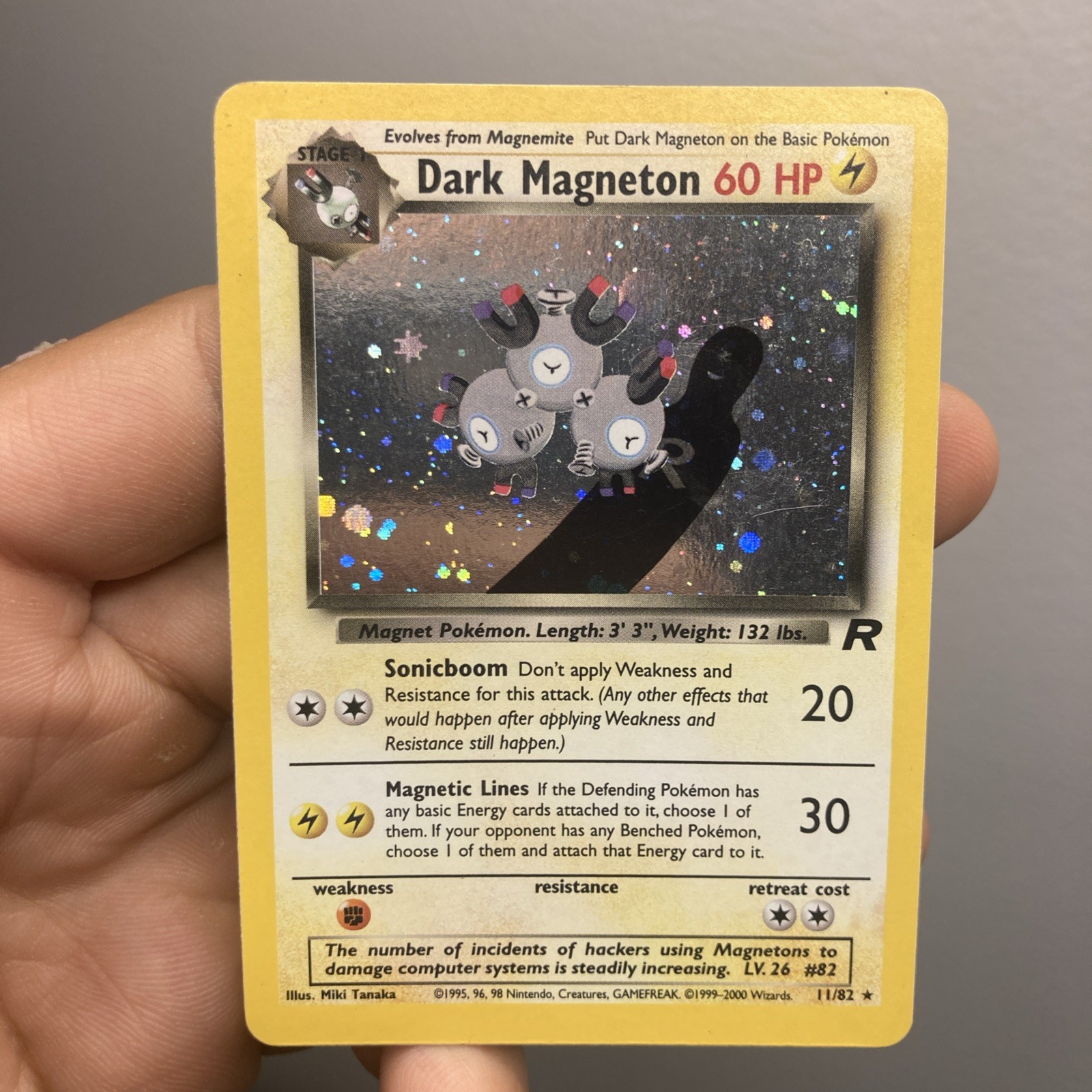 POKEMON TCG DARK MAGNETON HOLOGRAPHIC 11/82 CARD UNGRADED WOTC 1999-2000. NM-LP