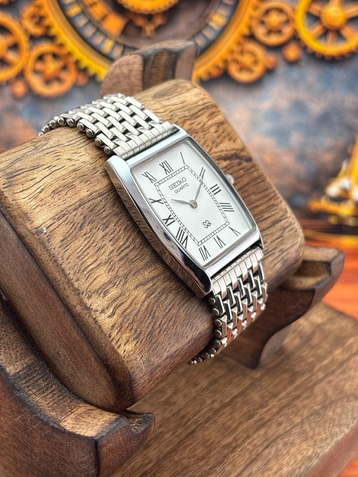 Наручные часы Vintage Seiko Slim Barrel-Tank