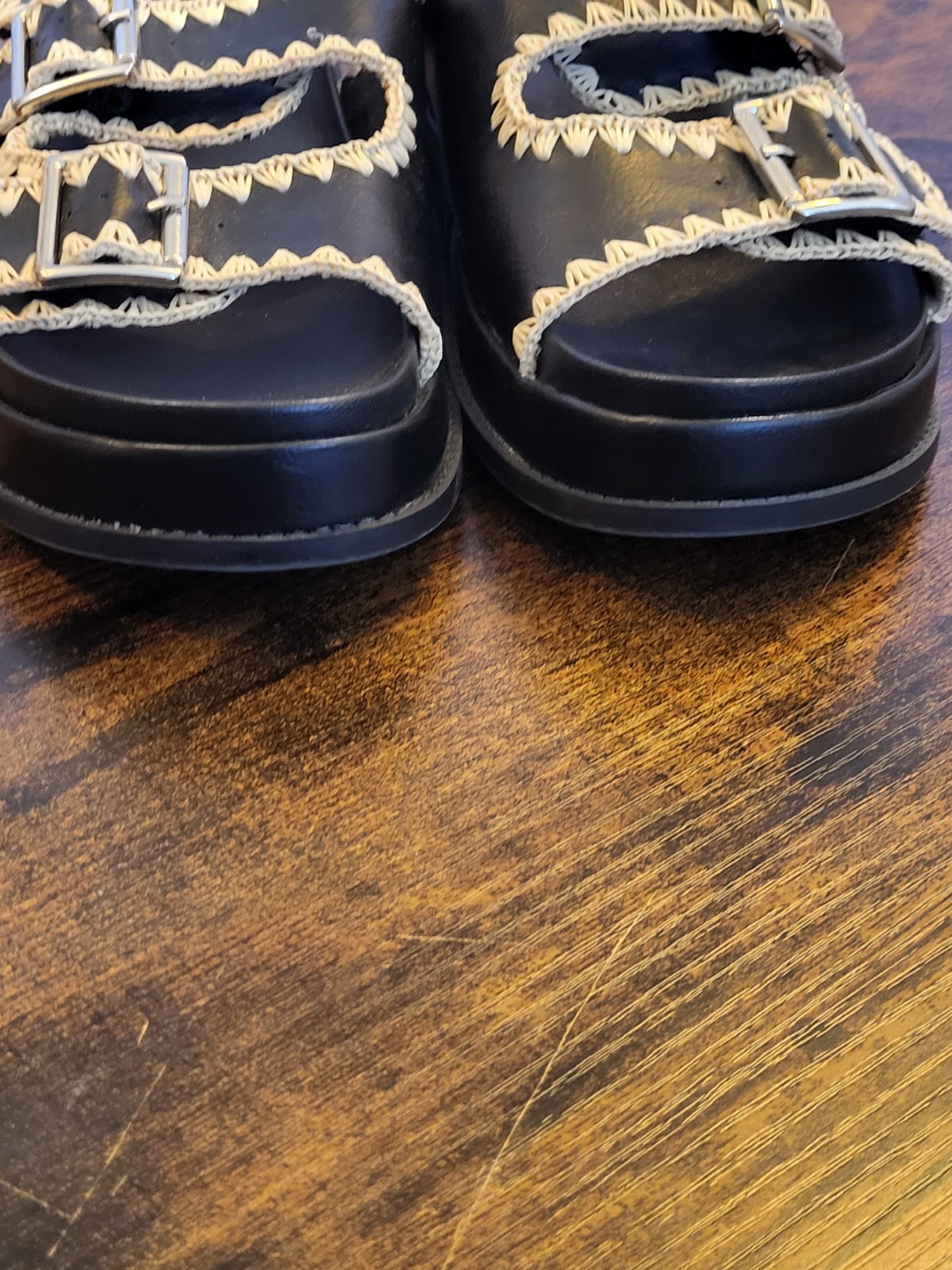 BCBGENERATION Beena Platform Sandals Black Double… - image 4