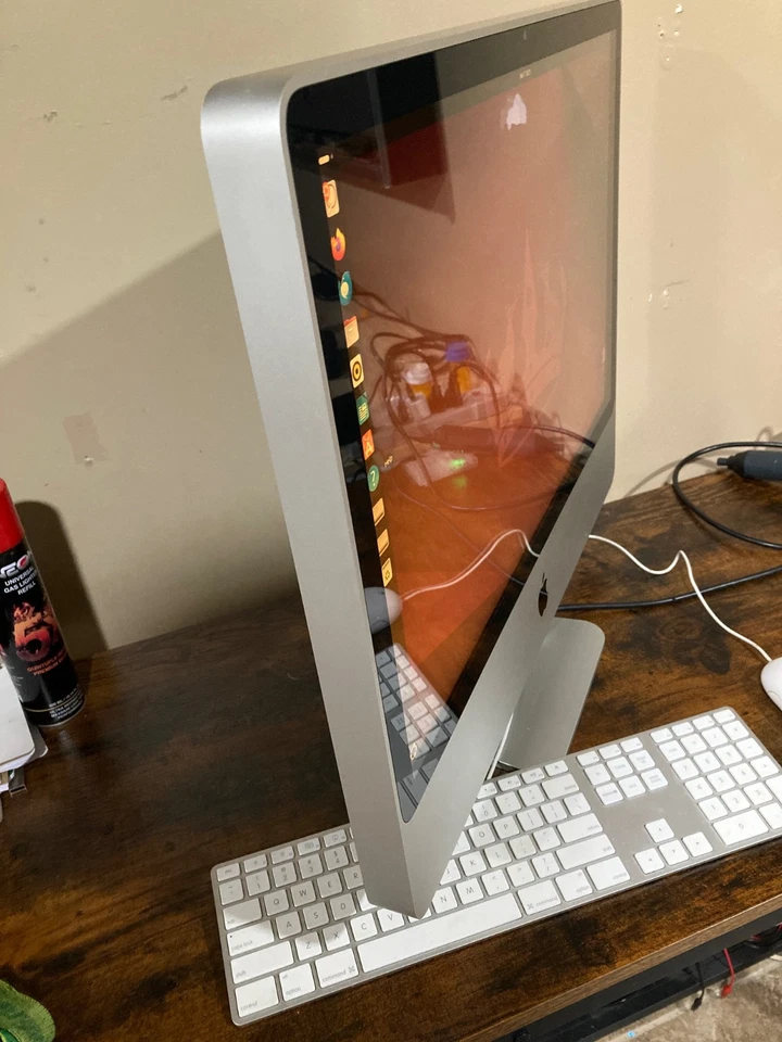 Apple iMac 24-inch Intel Core 2 Duo 2.4 Ghz 4GB Ram A1225 - Image 4 of 4