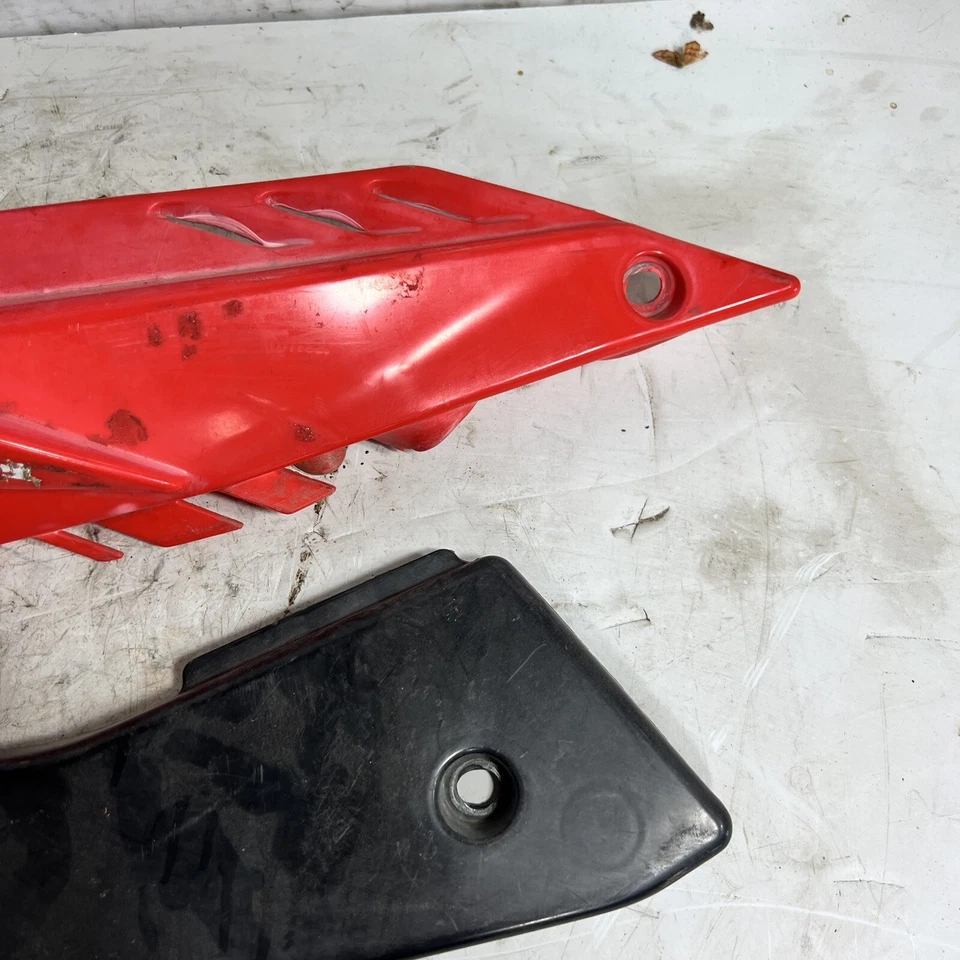 Carenagem de plástico traseira esquerda 06-12 Aprilia RXV450 RXV550 SXV450 SXV550 - Imagem 4 de 4