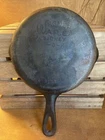 No. 3 WAGNER WARE 1053 B Smooth Bottom Cast Iron Skillet