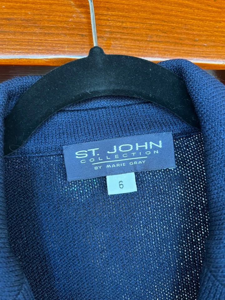 St. John Collection by Marie Gray Navy Blue Long Sleeve Zippered Jacket SZ 6 EUC - Image 3 of 4