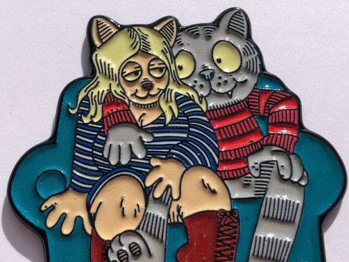 Broche de solapa Cuddle Kitties Fritz Makes a Move años 60 dibujos animados SOMBRERO PIN - Imagen 2 de 4