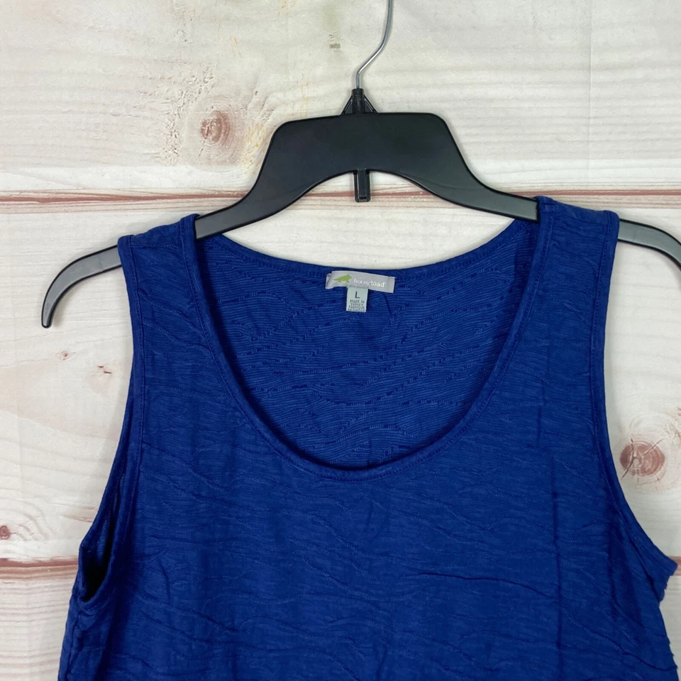 Horny 蟾蜍上衣女式大号蓝色背心圆领无袖纹理针织纯色 — 第 2/4 张图片