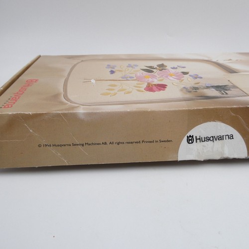 Aro bordado Husqvarna Viking 100x170 mm modelo 412 4649-01 plantilla en caja - Imagen 3 de 9