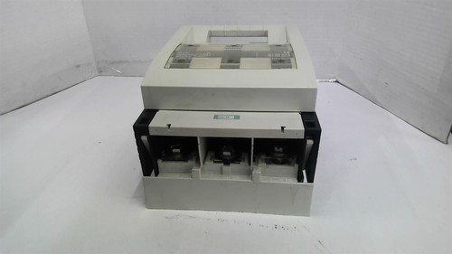 Siemens 3NP-437 Fusible Disconnect Switch 400 Amp - Picture 3 of 6