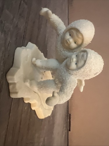 DEPT 56 Snowbabies Figure Skating WE MAKE A GREAT PAIR 68438~mint cond - Picture 1 of 5