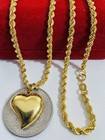 Foto 19 di 24