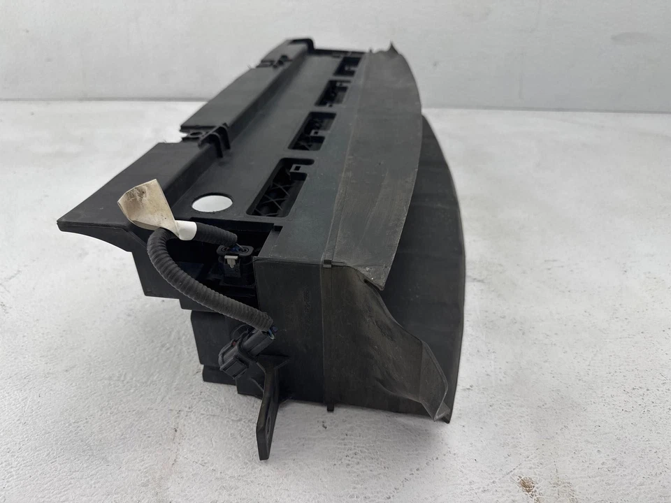 Obturador de rejilla activo inferior para Nissan Versa Note 214213VY1A 2014-2016 OEM Foto 2 de 4