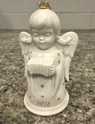Rare Kaiser CHRISTMAS ANGEL Bisque Porcelain Gold Star 1978 ANGEL BELL Ornament