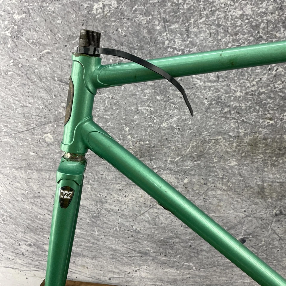 Cuadro de bicicleta de carretera Trek vintage 53 cm 21 pulgadas acero con orejetas Suntour 700c verde 120 mm Foto 4 de 4