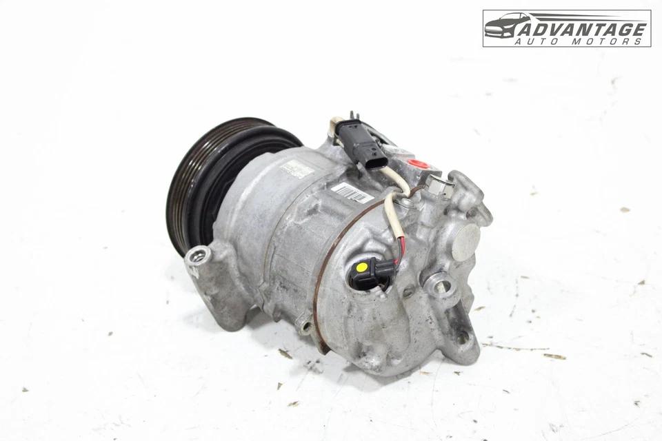 Mercedes-Benz CLA250 C117 2014-2019 AIRE ACONDICIONADO AIRE ACONDICIONADO COMPRESOR 12V OEM Foto 3 de 4