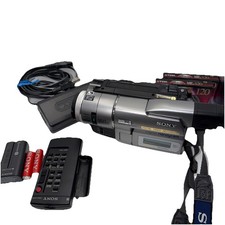 Sony Handycam DCR-TRV103 NTSC Digital 8 Camcorder Bundle Remote Charger