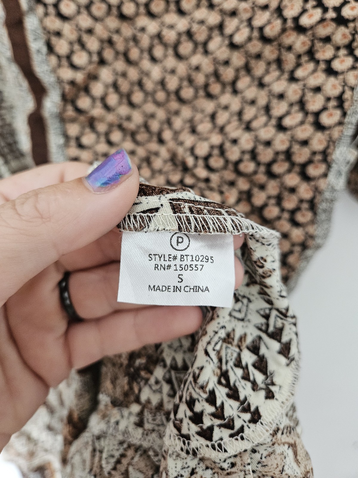 BD Collection Patchwork Shark Bite Tunic Ruffle H… - image 5