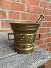 Dekorativer alter Mörser mit Stößel Messing Anno 1825 Vintage Deko
