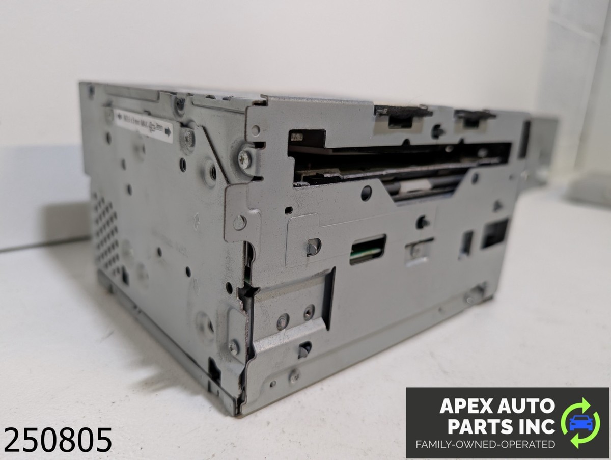 04-06 Nissan Maxima Radio Cd Cassette Player P/N 28188-CL000