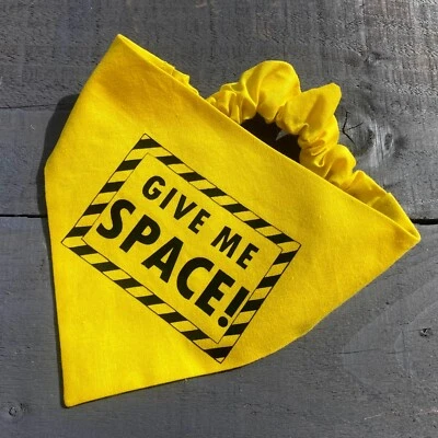 DAPPER DOGS & CO GIVE ME SPACE - L NERVOUS DOG Bright yellow handmade pop-over-head dog bandana L