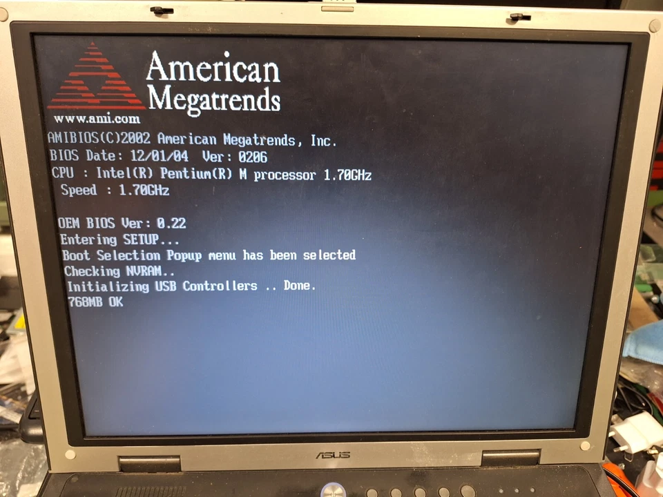 pc portatile vintage asus m6000 pentium m 1.7 senza disco NO GARANZIA LEGGI BENE - Immagine 4 di 4