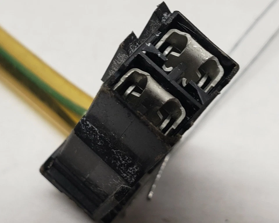 Sensor de nivel de combustible trasero izquierdo del conductor Audi A8 A8L 2004-2006 OEM Foto 3 de 4